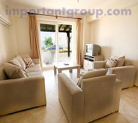 Apartment Royal Heights Residence *