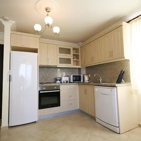 Apartment Royal Heights Residence